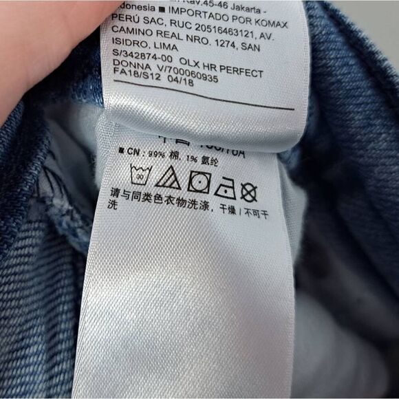 Old Navy Women's The Power Jean aka The Perfect Straight Ankle in Donna Wash siz - Picture 7 of 7